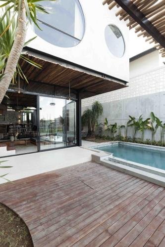 Casa-Amani-Industrial-1