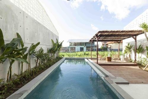 Casa-Amani-Industrial-2